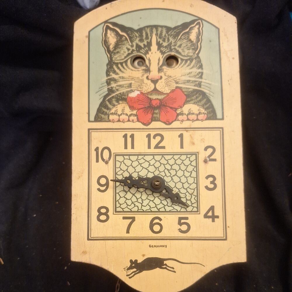 Vtg MCM J. Engstler Germany Kit-Cat Cuckoo Style Cat Wall Clock w/ Moving Eyes!